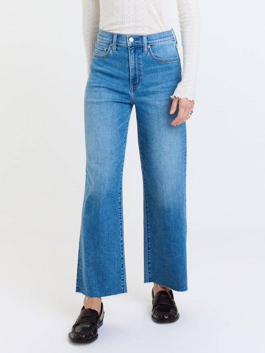 Pleaser Ankle Denim in Wavy