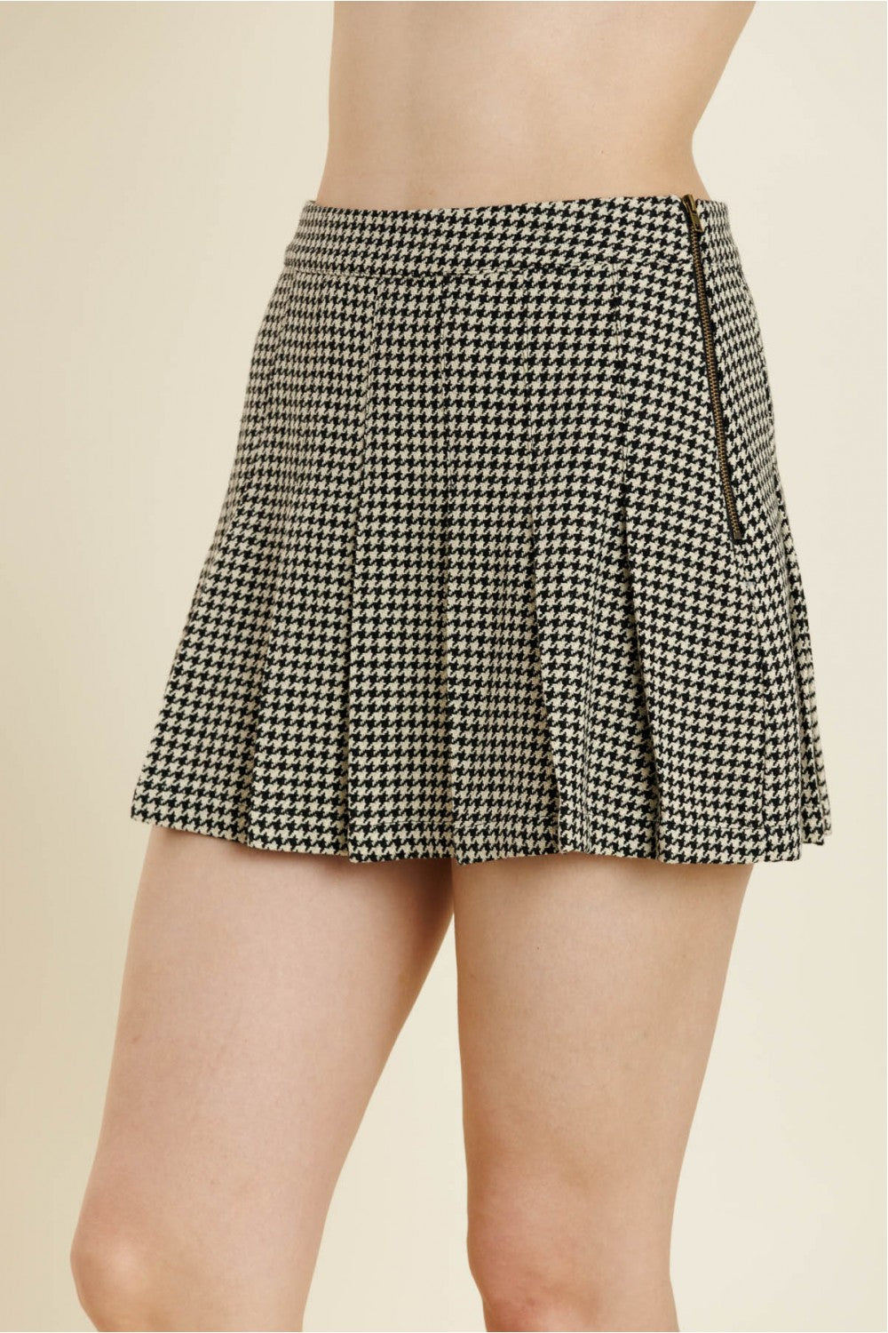 Houndstooth Pleated Skirt