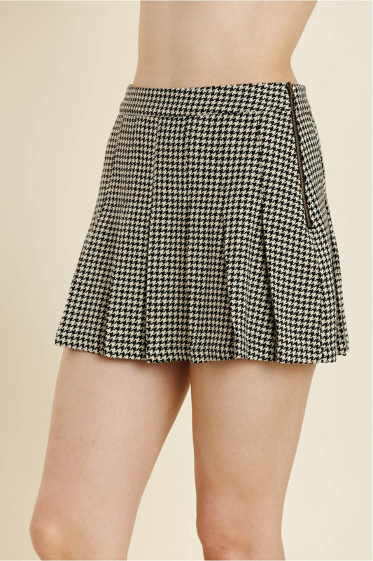 Houndstooth Pleated Skirt