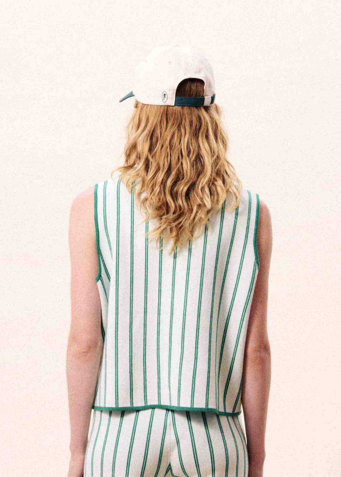 Niagara Vest