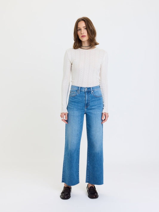 Pleaser Ankle Denim in Wavy