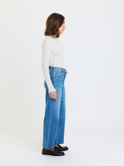 Pleaser Ankle Denim in Wavy