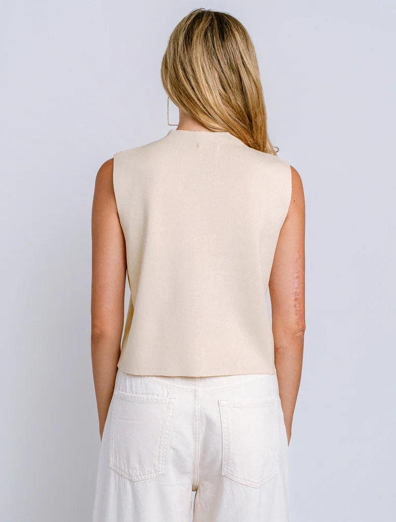 Betty Solid Top