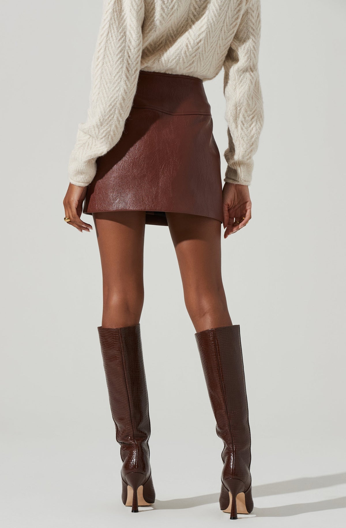 Tracy Faux Leather Skirt - FINAL SALE – The Slip